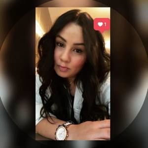 Meet your Posher, Sharon